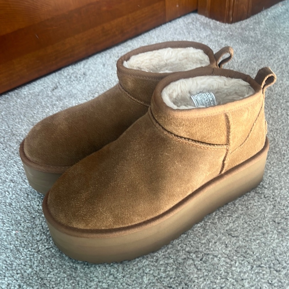Brand new Ugg ultra mini platforms. Chestnut. Worn once